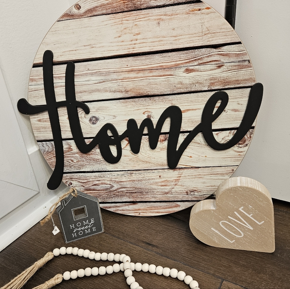 NIP Rustic "Home" Sign with Beaded Garland & Wooden Home Decor - Picture 12 of 12